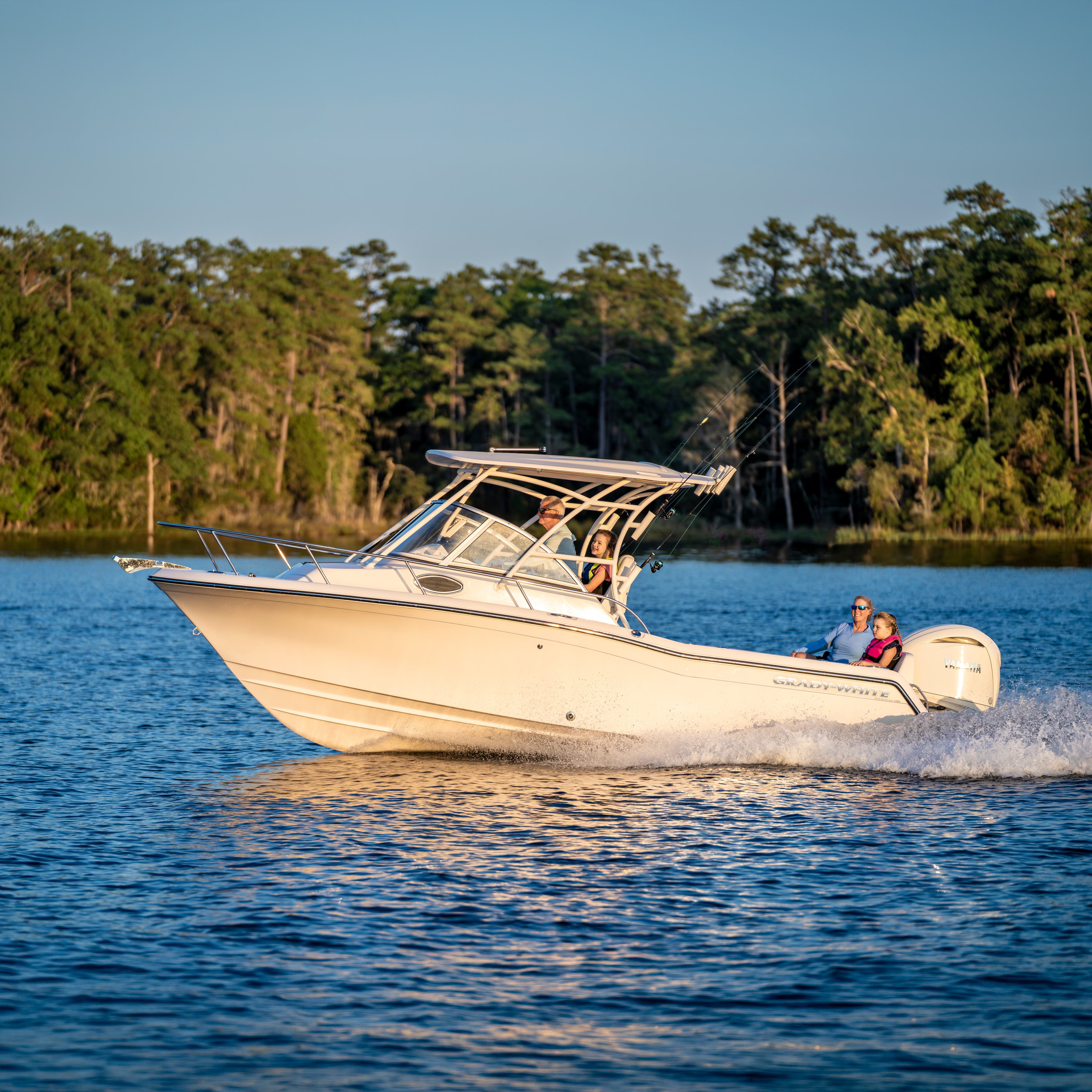Grady-White Adventure 218