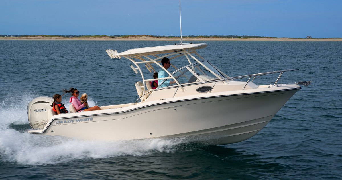 Grady-White Adventure 218