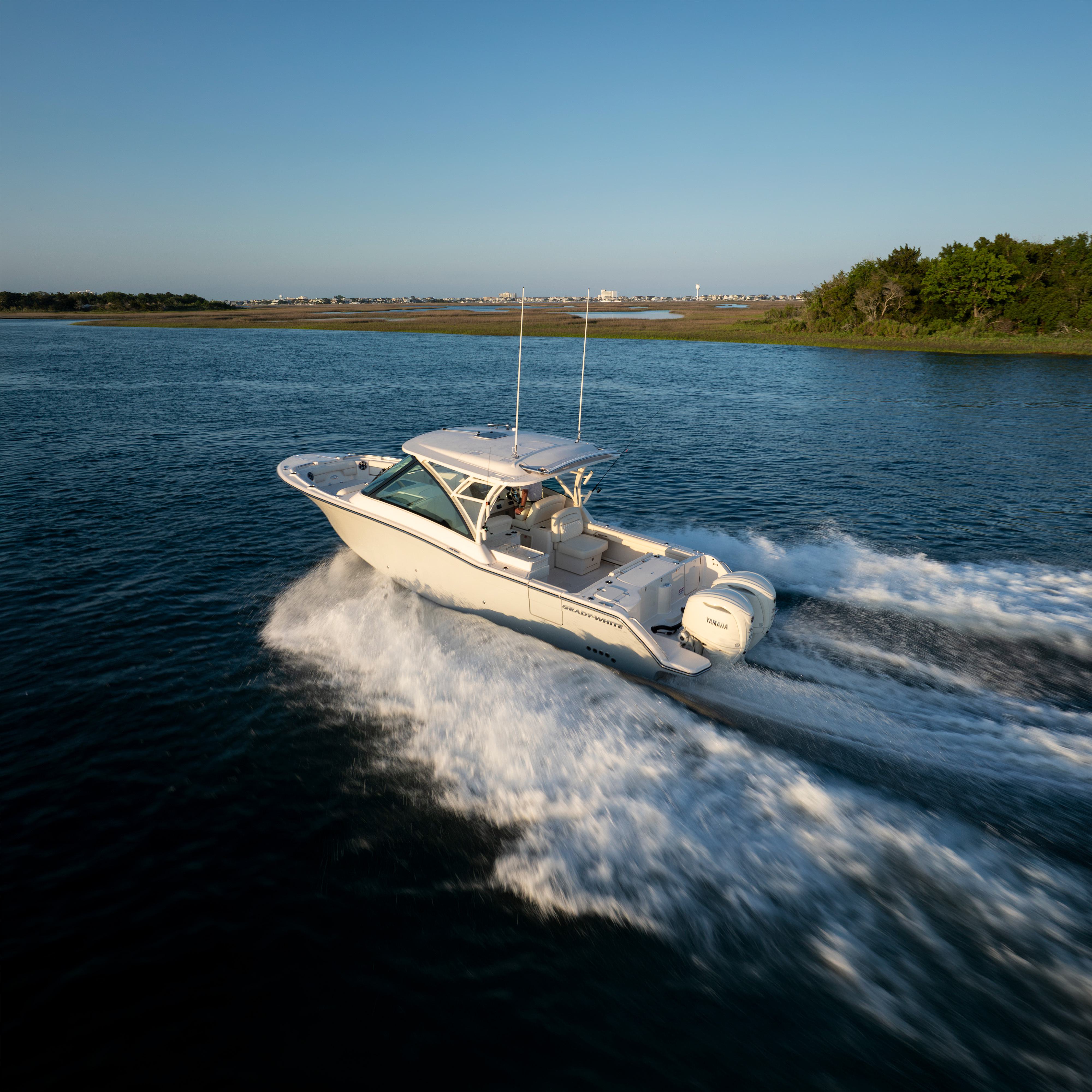 Grady-White Freedom 325