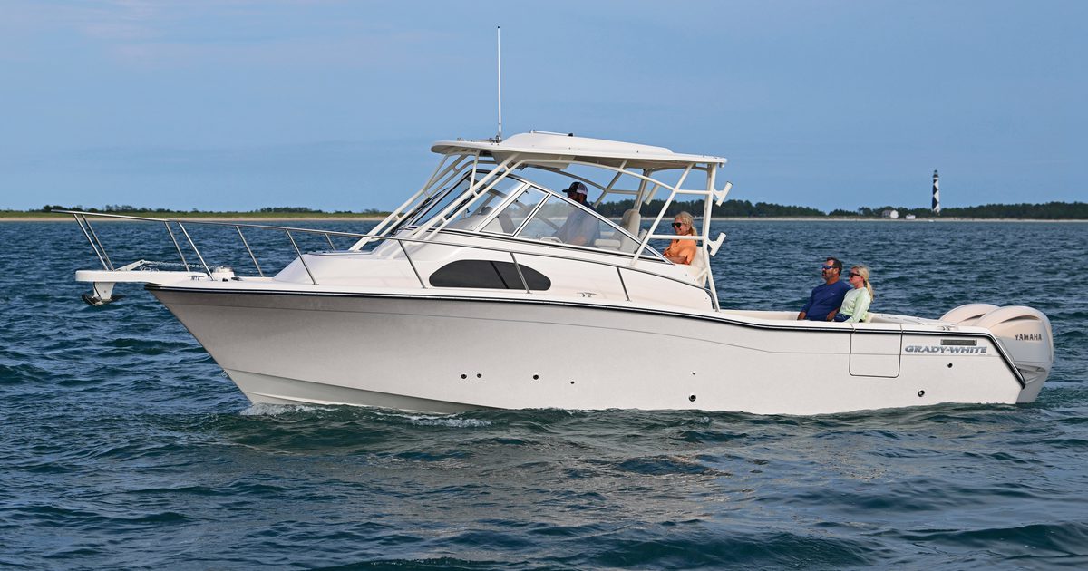 Grady-White Marlin 300