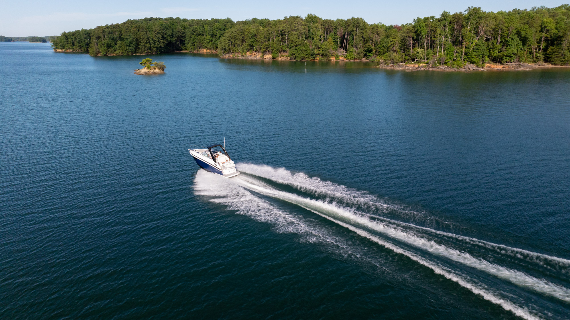Regal 28 Express · gallery