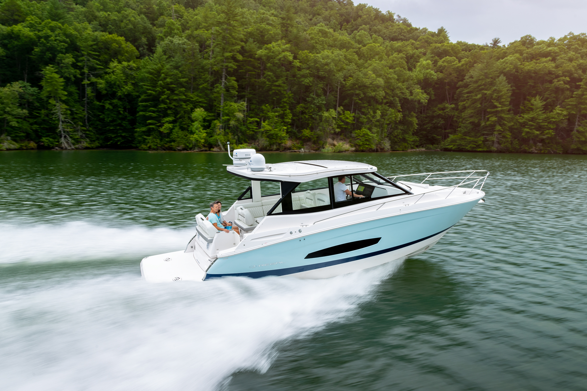 Regal 36 Grande Coupe · gallery