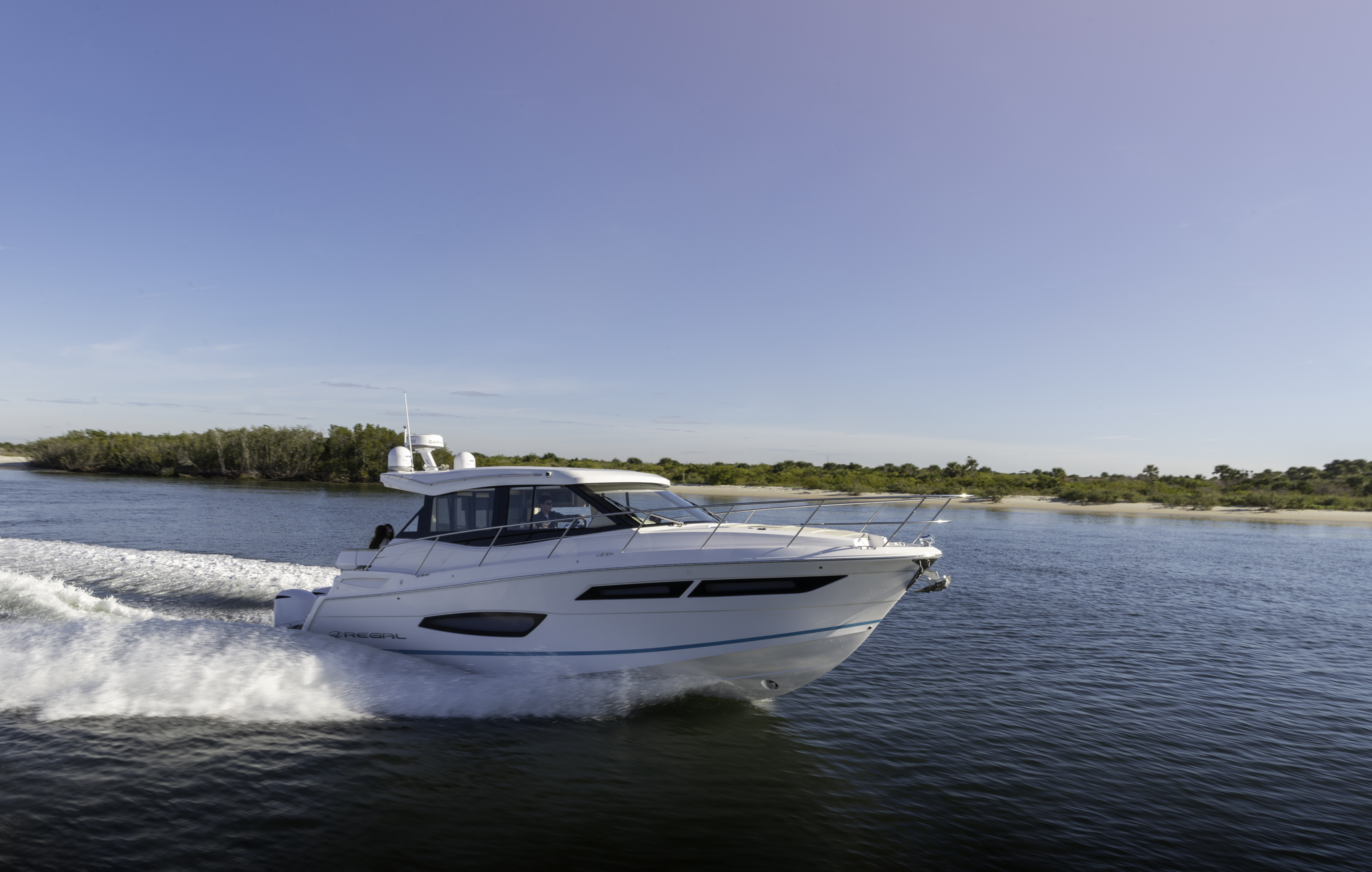 Regal 38 XO · gallery
